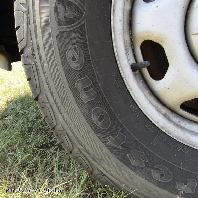 image for item DC0034 2010 Ford F150 XL SuperCab pickup truck