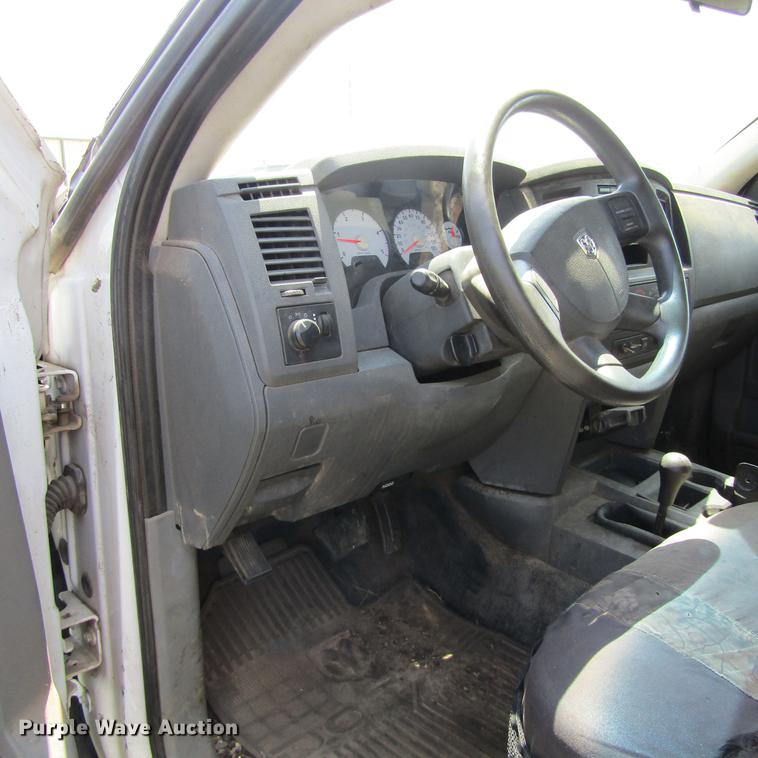 image for item DC0035 2008 Dodge Ram 4500 HD truck cab and chassis