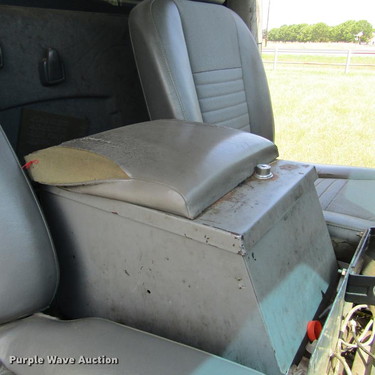 image for item DC0035 2008 Dodge Ram 4500 HD truck cab and chassis
