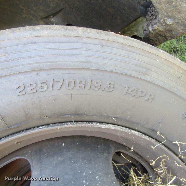 image for item DC0035 2008 Dodge Ram 4500 HD truck cab and chassis