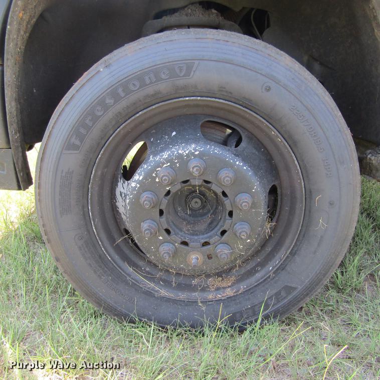 image for item DC0035 2008 Dodge Ram 4500 HD truck cab and chassis