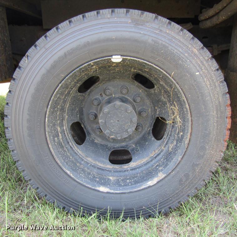 image for item DC0035 2008 Dodge Ram 4500 HD truck cab and chassis