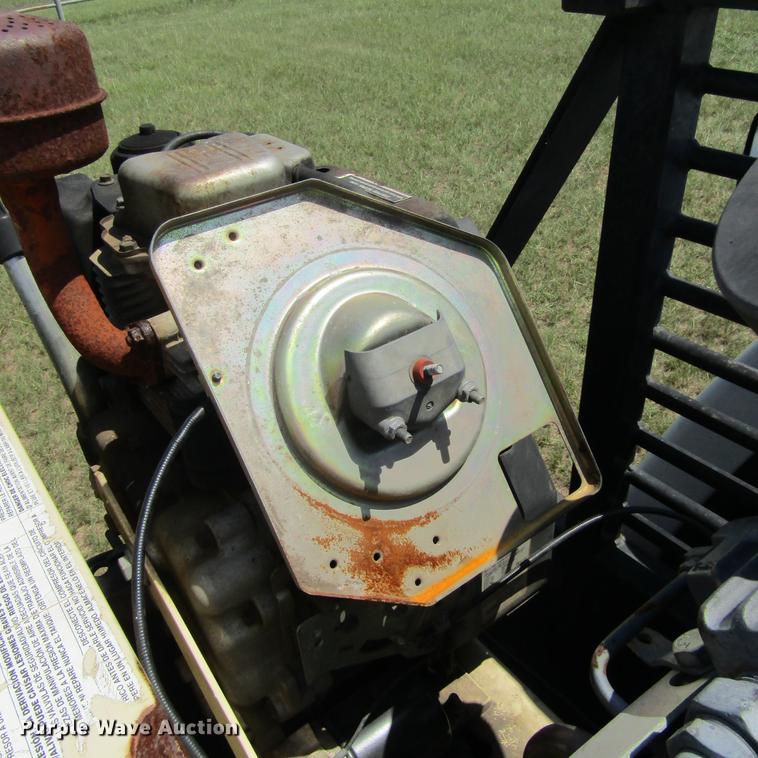 image for item DC0035 2008 Dodge Ram 4500 HD truck cab and chassis