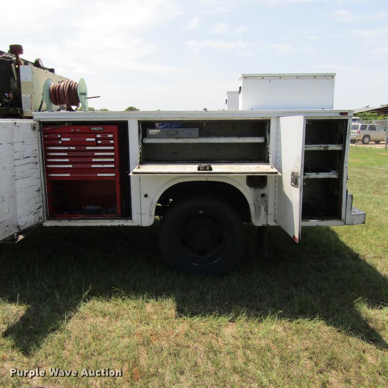 image for item DC0035 2008 Dodge Ram 4500 HD truck cab and chassis