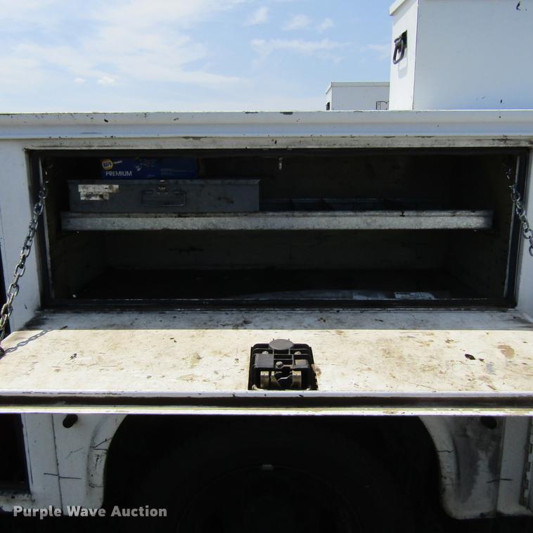 image for item DC0035 2008 Dodge Ram 4500 HD truck cab and chassis