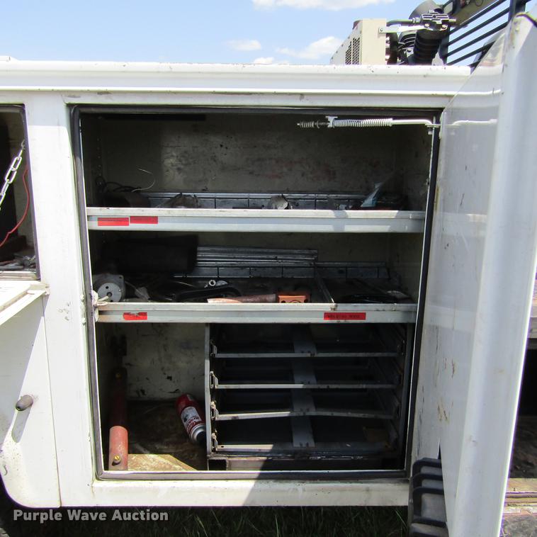 image for item DC0035 2008 Dodge Ram 4500 HD truck cab and chassis