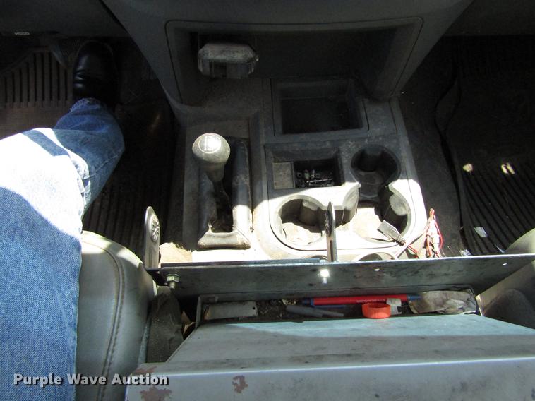 image for item DC0035 2008 Dodge Ram 4500 HD truck cab and chassis