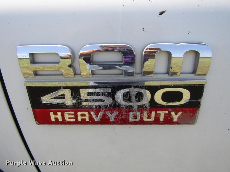 image for item DC0035 2008 Dodge Ram 4500 HD truck cab and chassis
