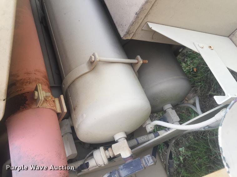 image for item DC0043 1989 BMY Harsco M972A2 flatbed truck