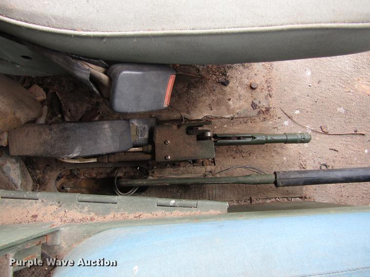 image for item DC0043 1989 BMY Harsco M972A2 flatbed truck