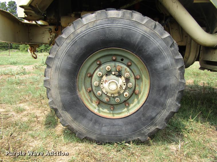 image for item DC0043 1989 BMY Harsco M972A2 flatbed truck