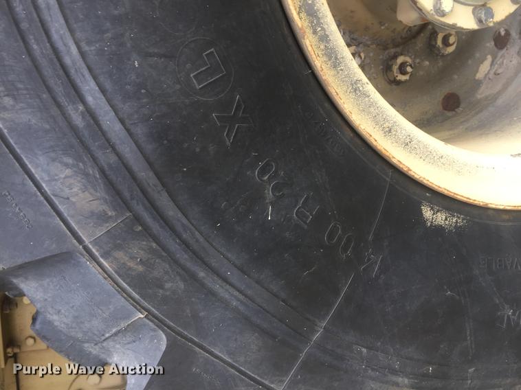 image for item DC0043 1989 BMY Harsco M972A2 flatbed truck