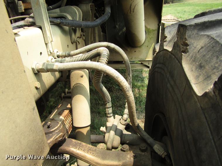 image for item DC0043 1989 BMY Harsco M972A2 flatbed truck