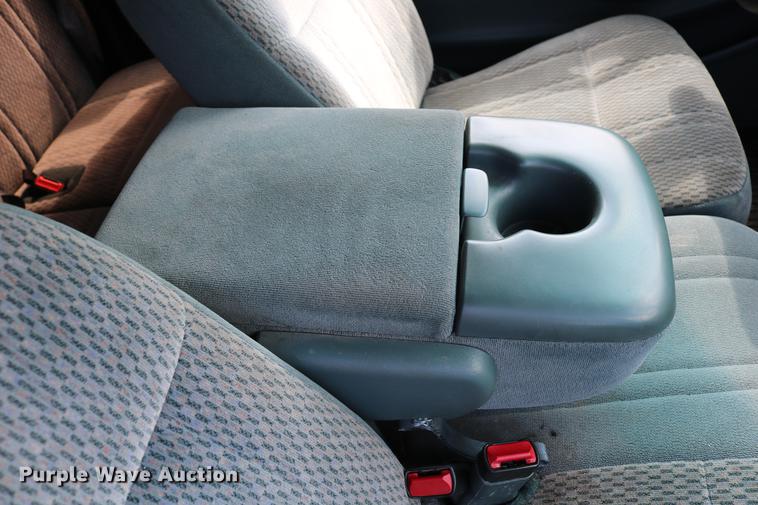 image for item DC7560 1997 Ford F150 SuperCab pickup truck