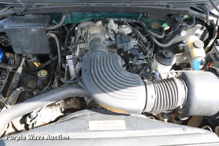 image for item DC7560 1997 Ford F150 SuperCab pickup truck