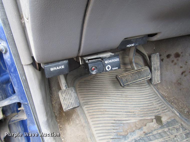image for item DD4281 1995 Dodge Ram 2500 Club Cab pickup truck