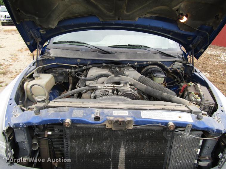 image for item DD4281 1995 Dodge Ram 2500 Club Cab pickup truck