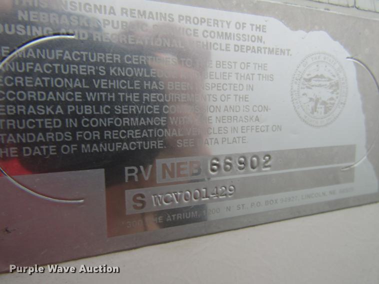 image for item DD4288 2001 Forest River Wildcat camper