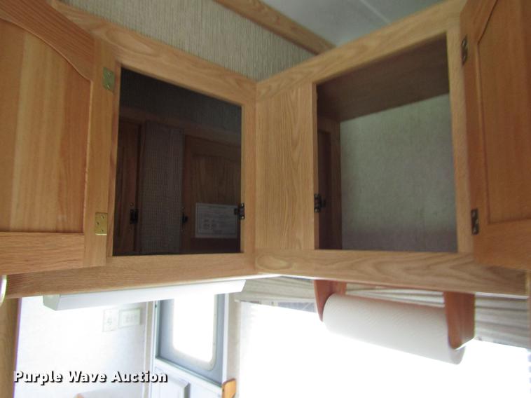 image for item DD4288 2001 Forest River Wildcat camper