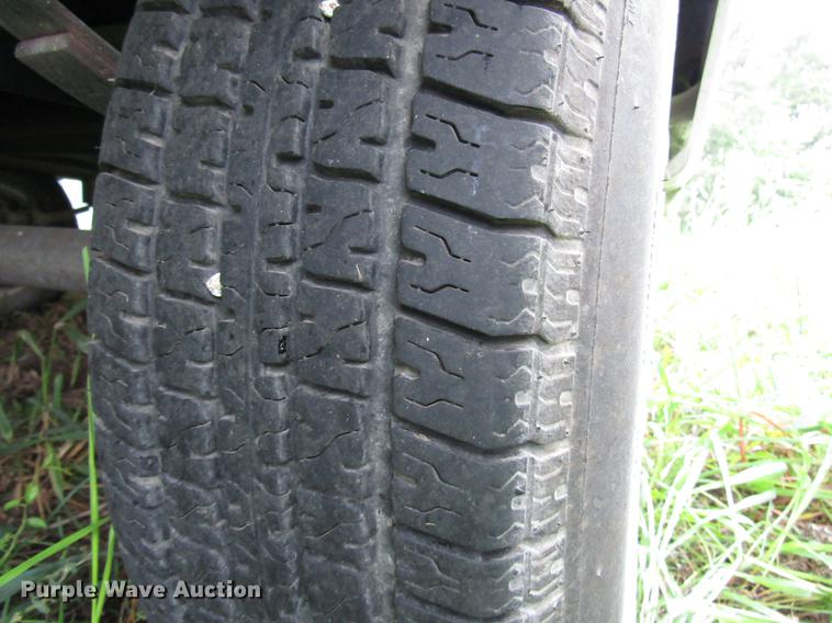 image for item DD4288 2001 Forest River Wildcat camper