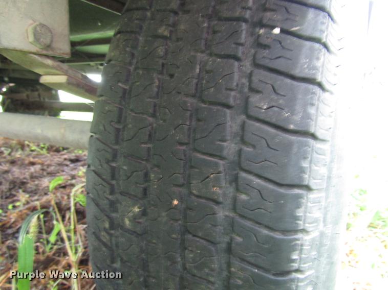 image for item DD4288 2001 Forest River Wildcat camper