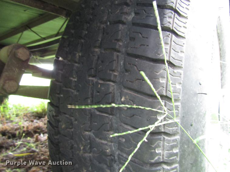 image for item DD4288 2001 Forest River Wildcat camper