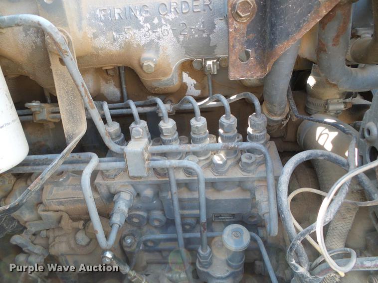 image for item DD5832 1988 Ford F800 flatbed truck