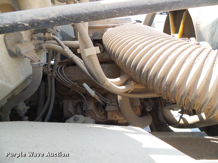 image for item DD5838 1995 Chevrolet Kodiak C5500 flatbed truck