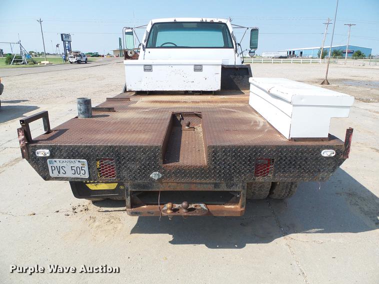image for item DD5838 1995 Chevrolet Kodiak C5500 flatbed truck