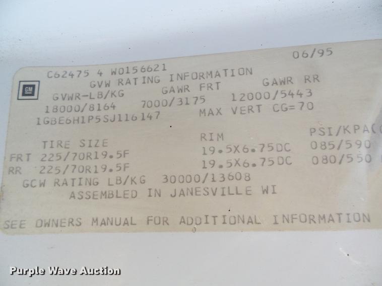 image for item DD5838 1995 Chevrolet Kodiak C5500 flatbed truck