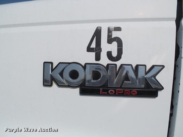 image for item DD5838 1995 Chevrolet Kodiak C5500 flatbed truck
