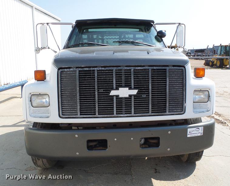 image for item DD5840 1995 Chevrolet Kodiak C5500 flatbed truck
