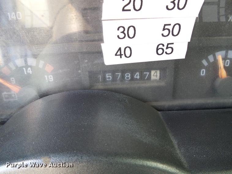 image for item DD5840 1995 Chevrolet Kodiak C5500 flatbed truck