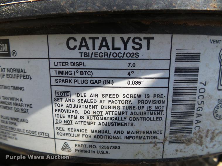 image for item DD5840 1995 Chevrolet Kodiak C5500 flatbed truck