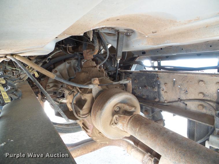 image for item DD5840 1995 Chevrolet Kodiak C5500 flatbed truck