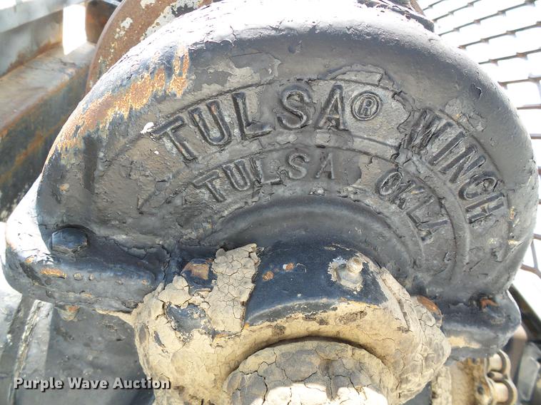 image for item DD5840 1995 Chevrolet Kodiak C5500 flatbed truck