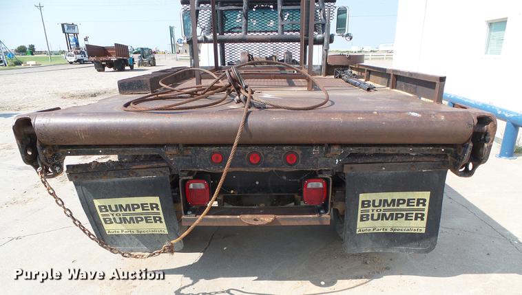 image for item DD5840 1995 Chevrolet Kodiak C5500 flatbed truck