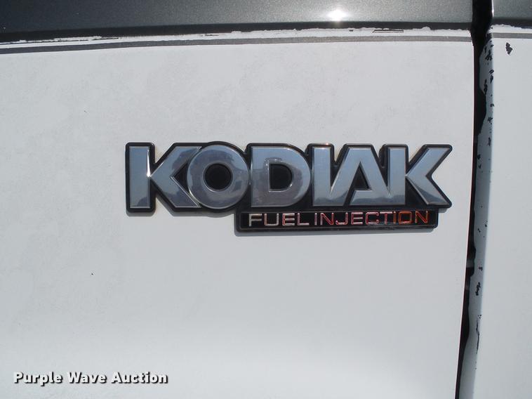 image for item DD5840 1995 Chevrolet Kodiak C5500 flatbed truck