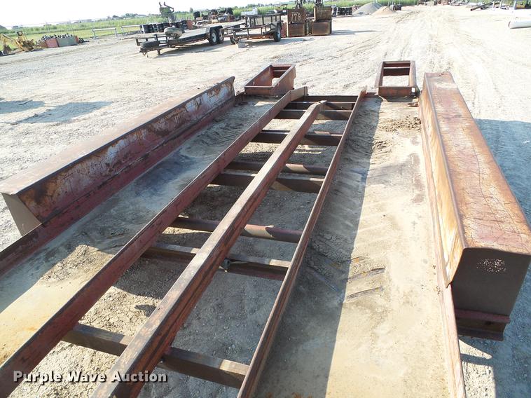 image for item DD5851 1995 Belshe T-2 equipment trailer