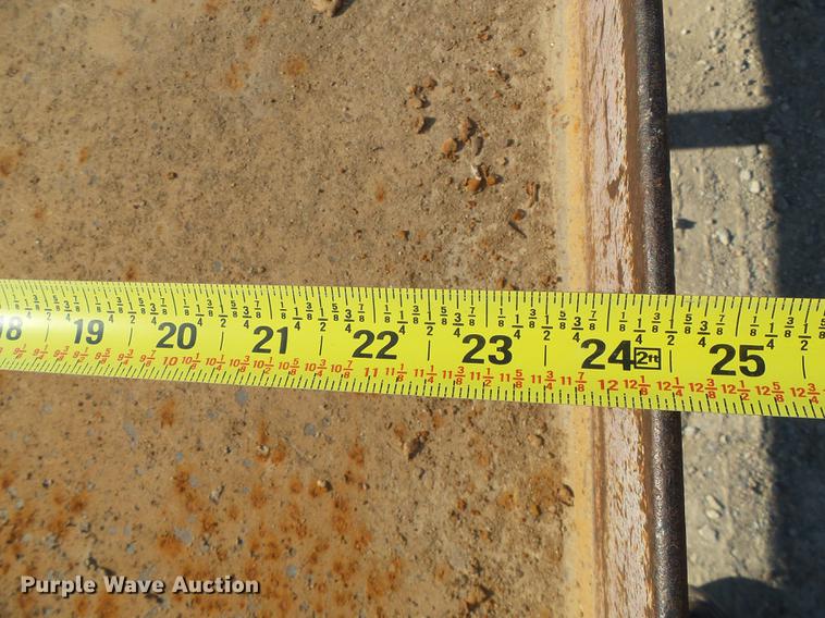 image for item DD5851 1995 Belshe T-2 equipment trailer