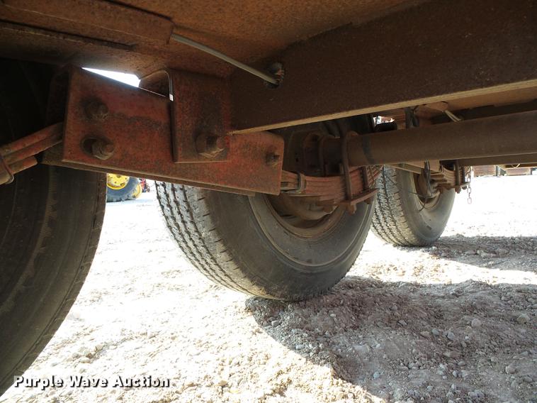 image for item DD5851 1995 Belshe T-2 equipment trailer