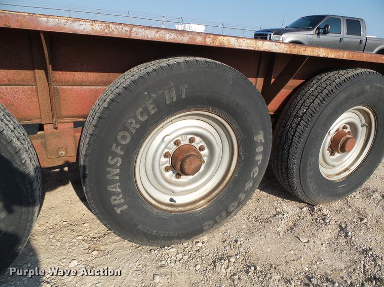 image for item DD5851 1995 Belshe T-2 equipment trailer