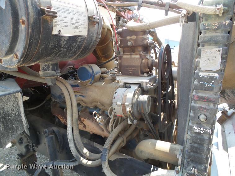 image for item DD5852 1975 Ford 8000 flatbed truck