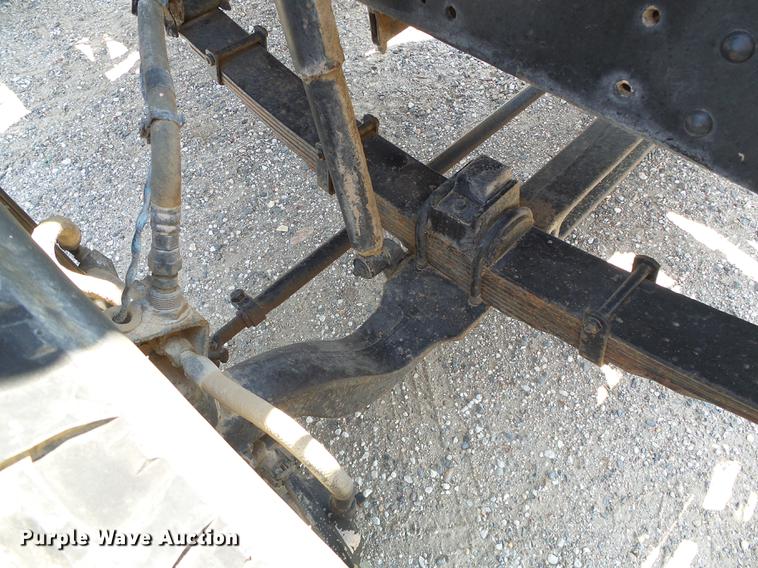 image for item DD5852 1975 Ford 8000 flatbed truck