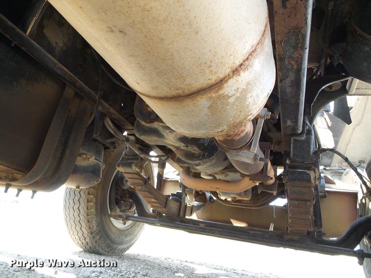 image for item DD5852 1975 Ford 8000 flatbed truck