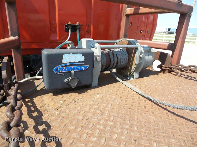 image for item DD5852 1975 Ford 8000 flatbed truck