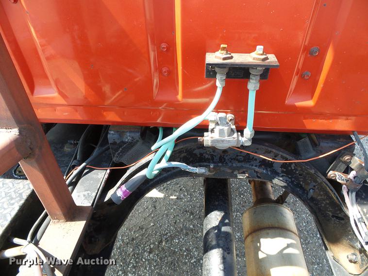 image for item DD5852 1975 Ford 8000 flatbed truck