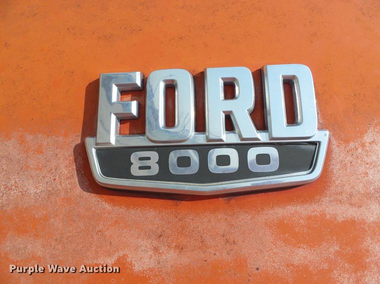 image for item DD5852 1975 Ford 8000 flatbed truck