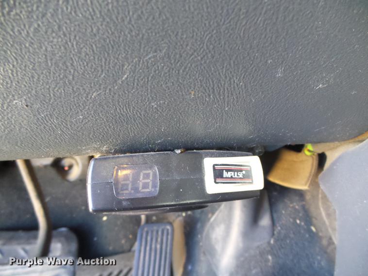 image for item DD5876 2002 Chevrolet Silverado 2500HD Crew Cab pickup truck