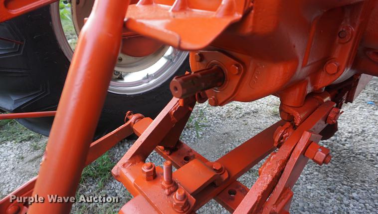 image for item DD6434 1957 Allis Chalmers D17 tractor